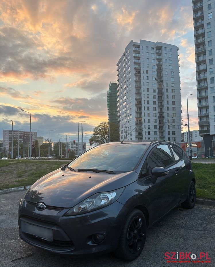 2009' Ford Fiesta photo #1