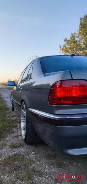 2000' BMW Seria 7 photo #3