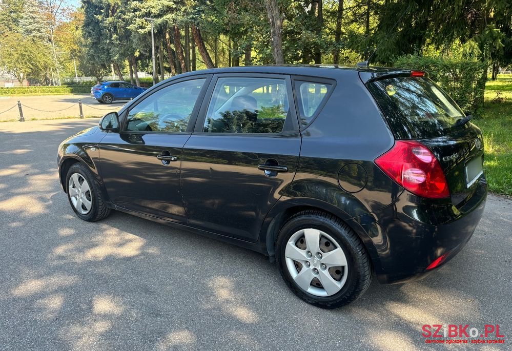 2007' Kia Ceed photo #4