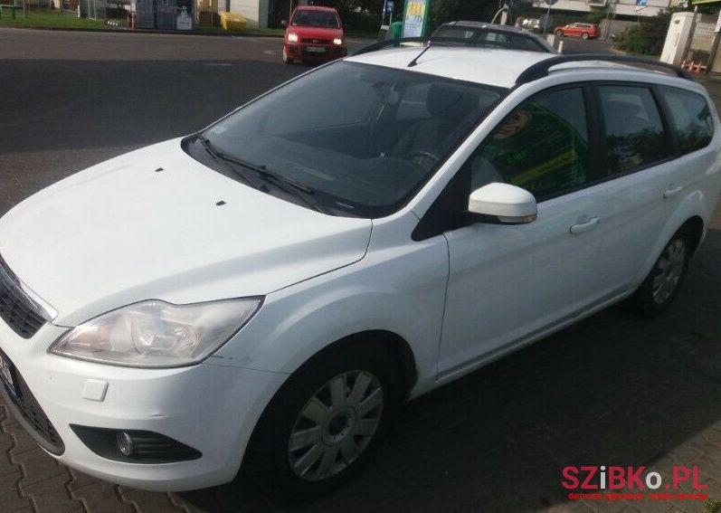 2009' Ford Focus photo #1