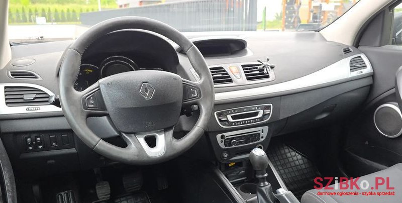 2010' Renault Megane 1.5 Dci Limited photo #5