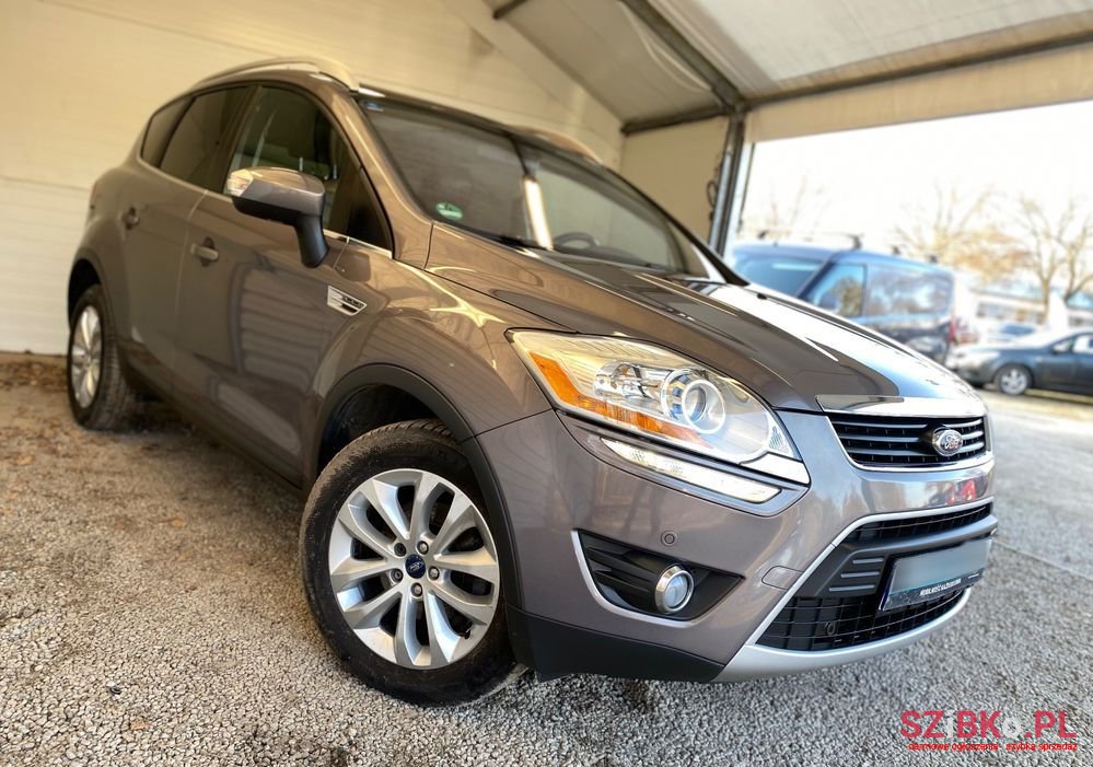2012' Ford Kuga 2.0 Tdci Trend photo #3