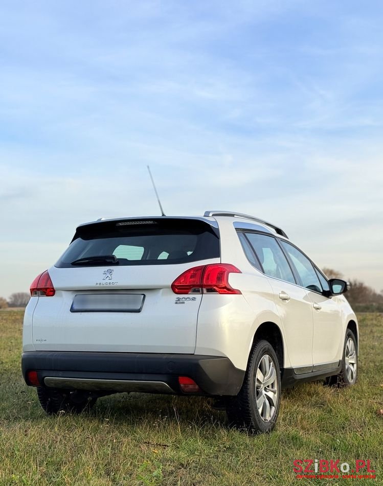 2015' Peugeot 2008 photo #4