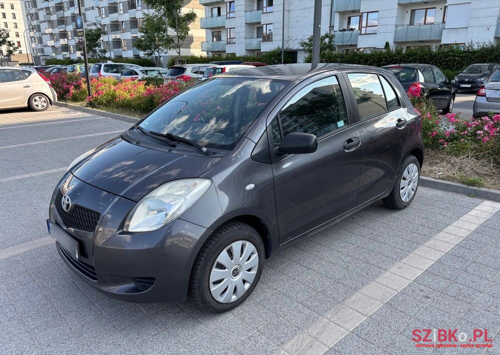 2008' Toyota Yaris 1.3 Terra photo #1