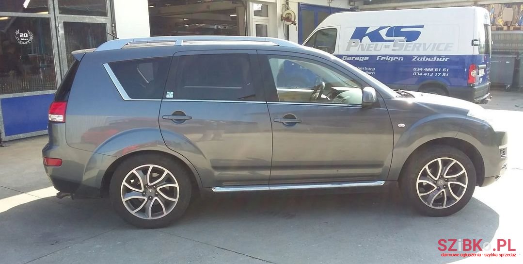 2007' Citroen C-Crosser photo #3