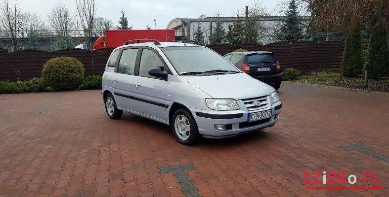 2001' Hyundai Matrix photo #1