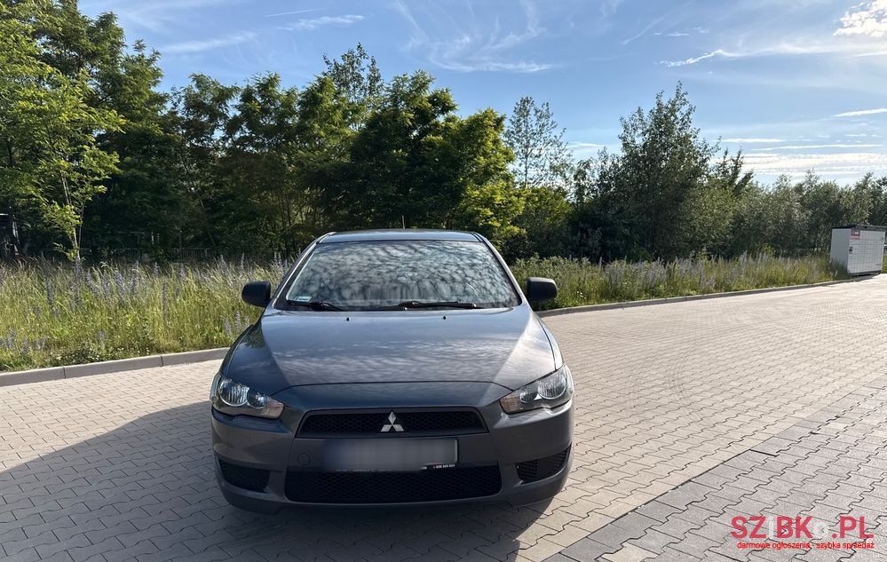 2009' Mitsubishi Lancer 1.5 Inform photo #2