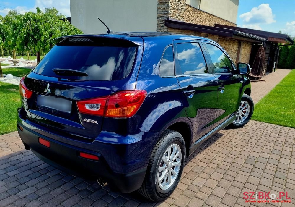 2010' Mitsubishi ASX photo #4