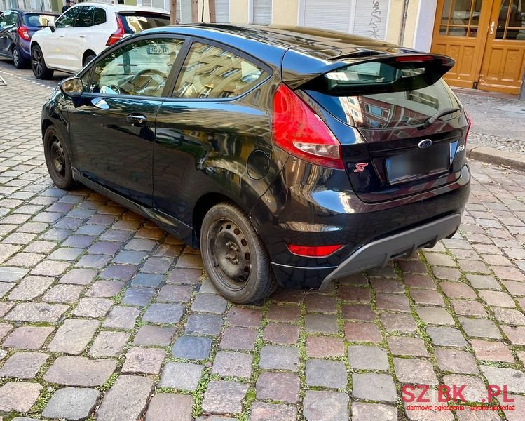 2011' Ford Fiesta 1.6 Tdci Sport photo #3