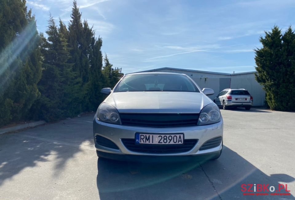 2006' Opel Astra photo #4