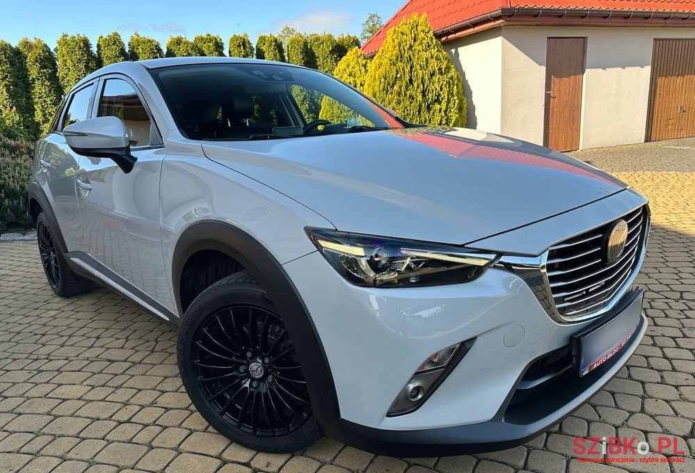 2015' Mazda CX-3 Skyactiv-D photo #2