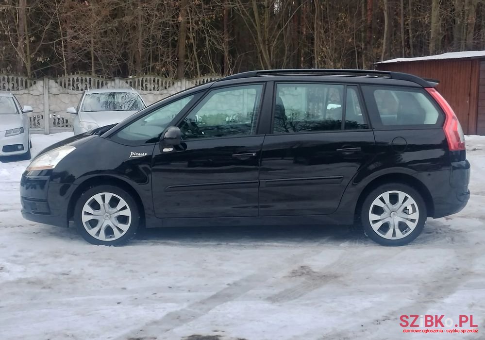 2007' Citroen C4 Grand Picasso photo #6