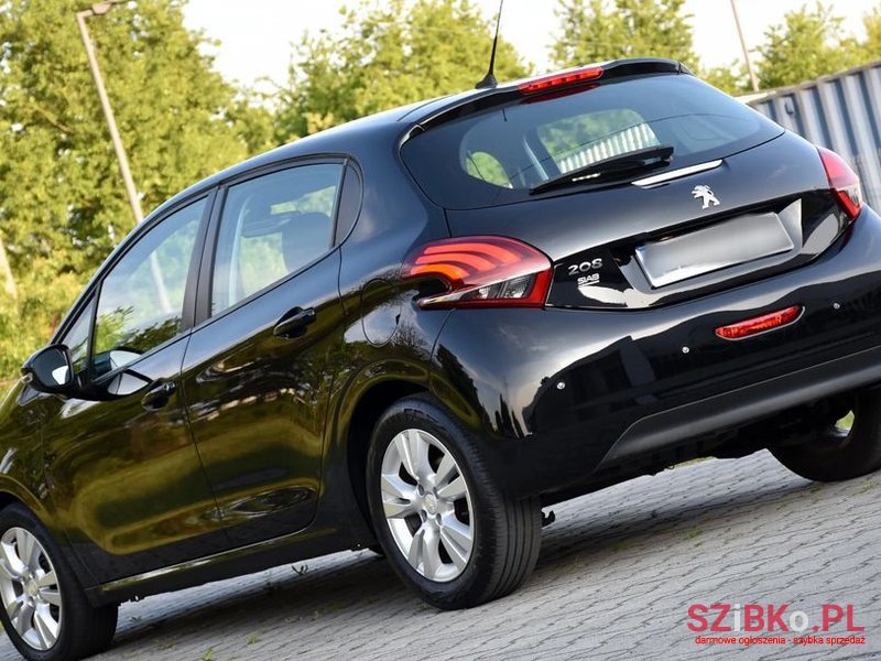 2017' Peugeot 208 photo #4
