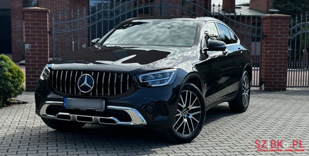 2020' Mercedes-Benz GLC photo #1