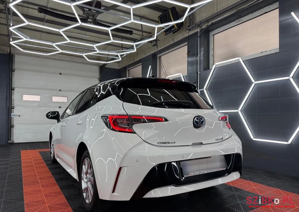 2019' Toyota Corolla 1.8 Business Edition photo #3