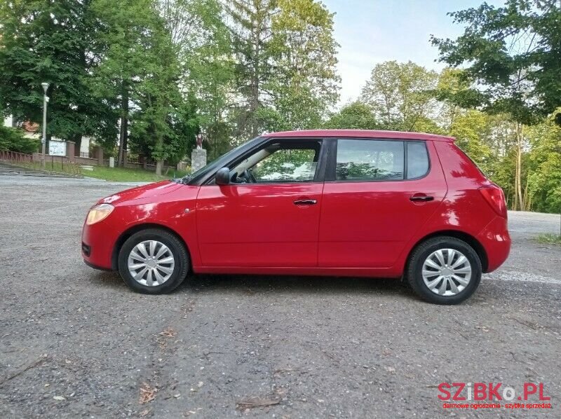 2008' Skoda Fabia photo #4