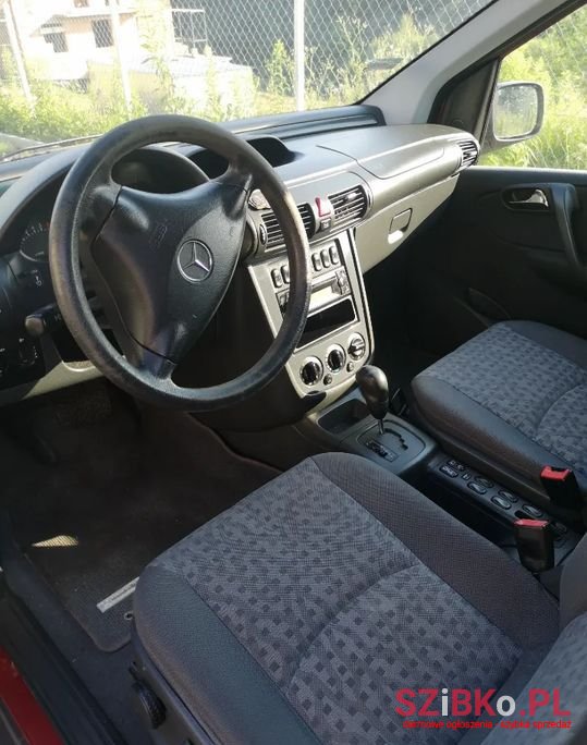 2003' Mercedes-Benz Vaneo photo #6