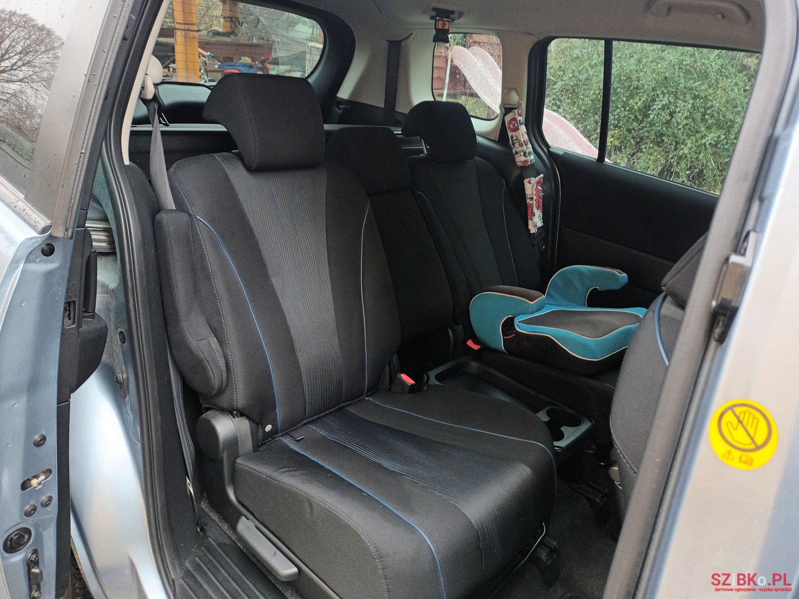 2012' Mazda 5 photo #6