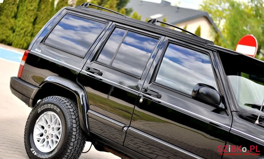 1997' Jeep Cherokee 4.0 Limited photo #4