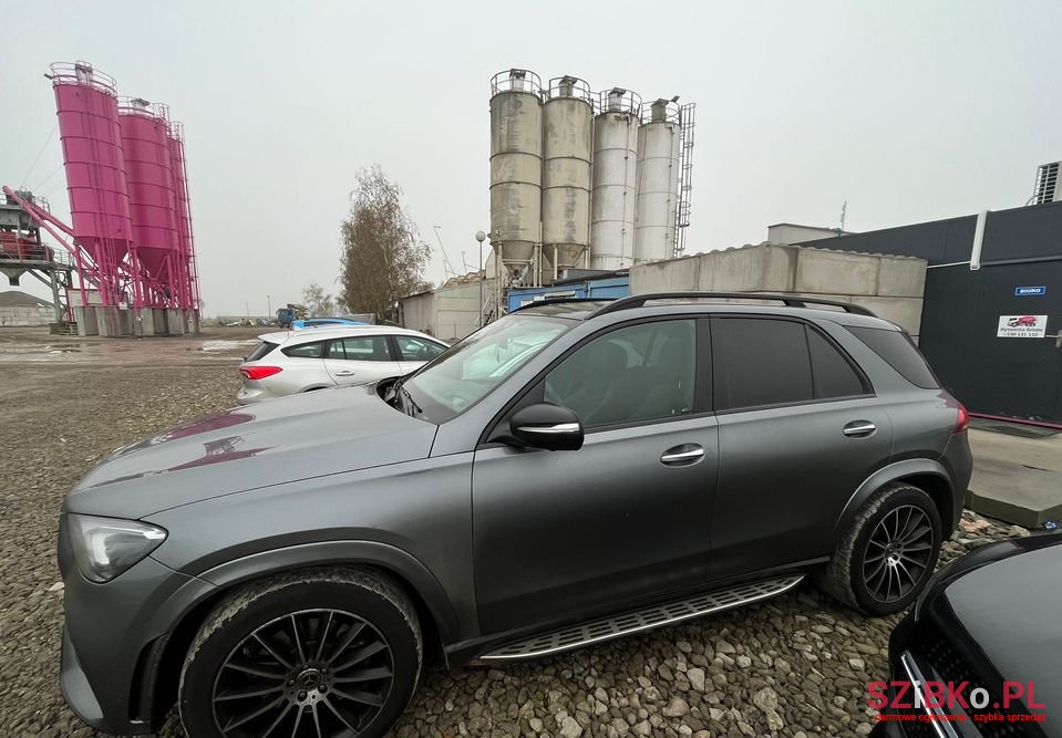 2021' Mercedes-Benz Gle photo #1
