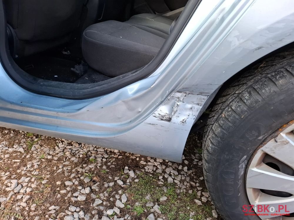 2015' Opel Astra photo #5