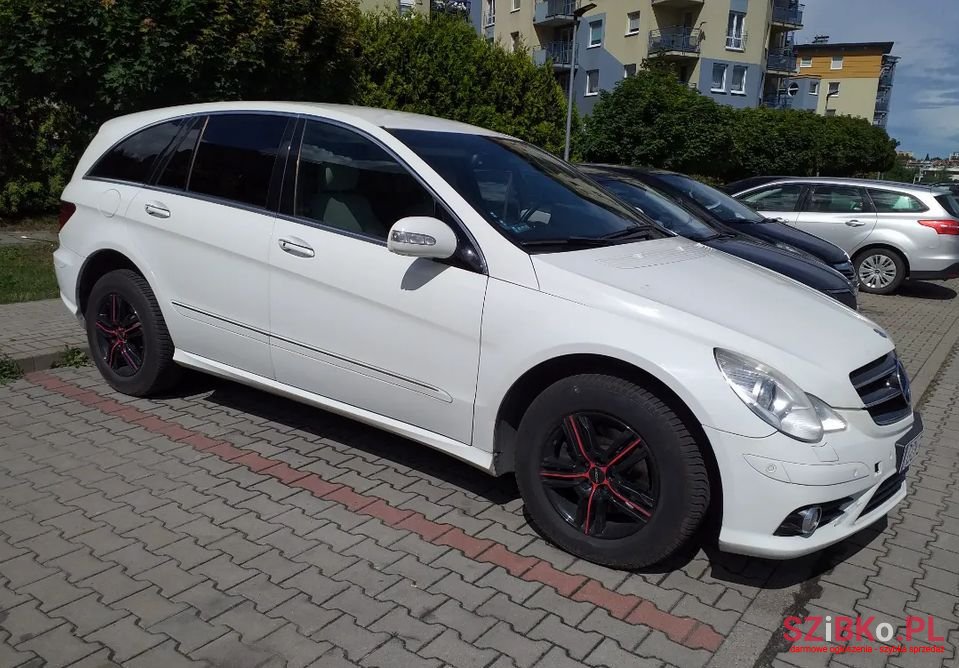 2008' Mercedes-Benz Klasa R photo #3