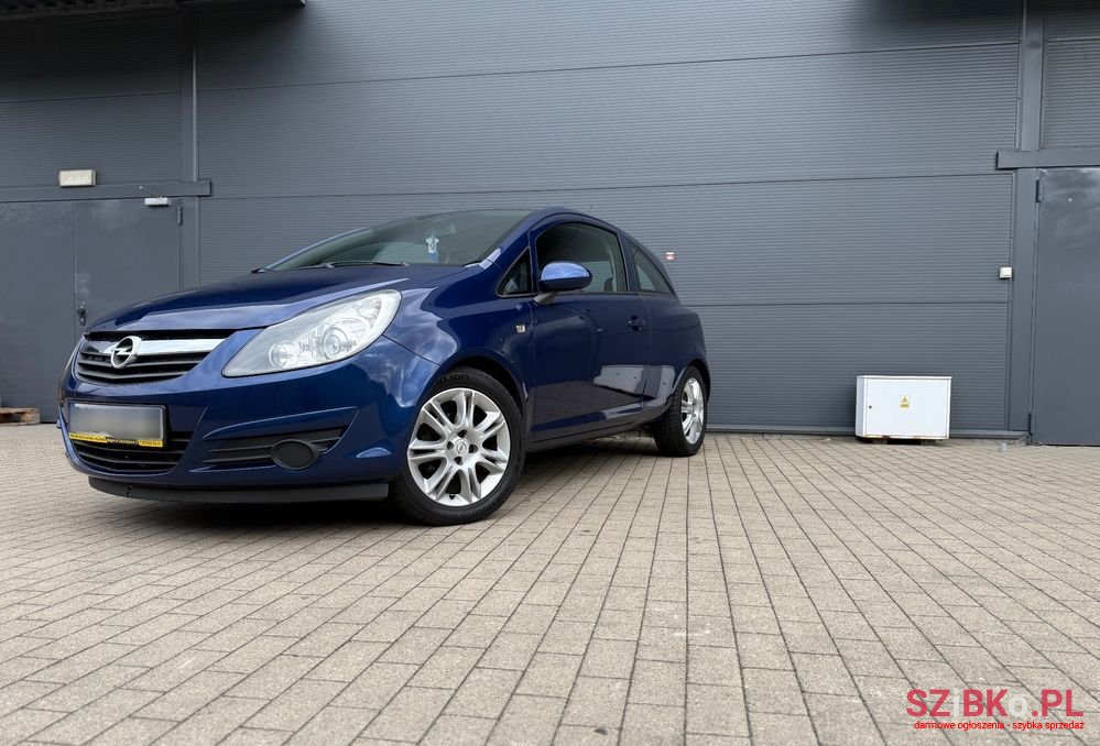 2008' Opel Corsa 1.2 16V Edition photo #2