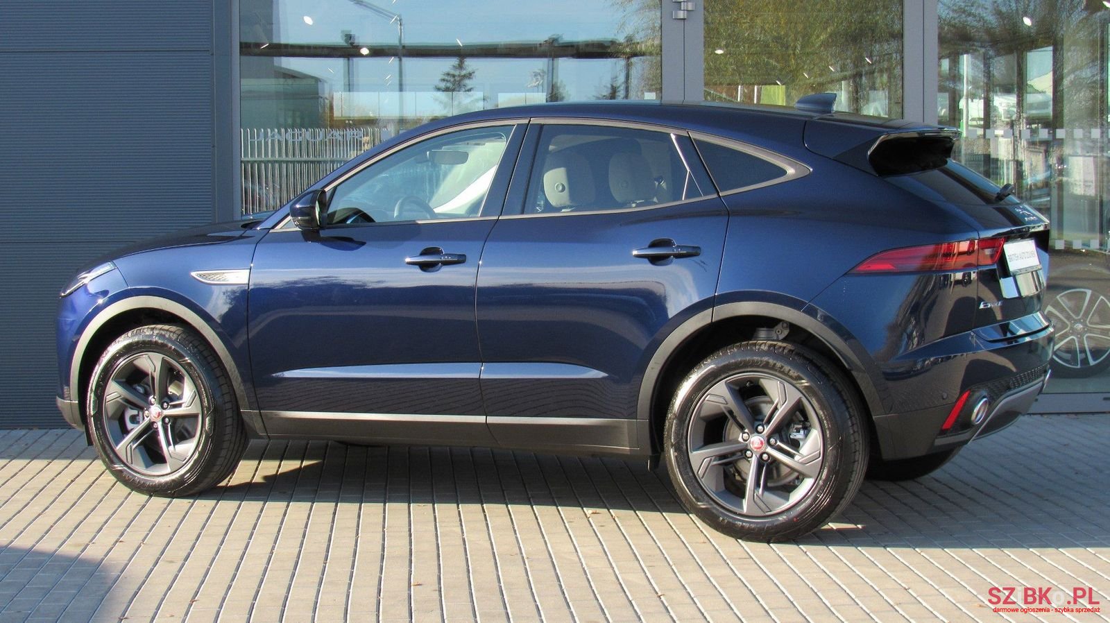 2022' Jaguar E-Pace photo #2