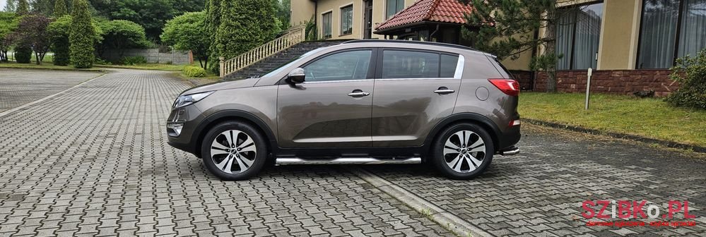 2011' Kia Sportage 2.0 S 2Wd photo #2