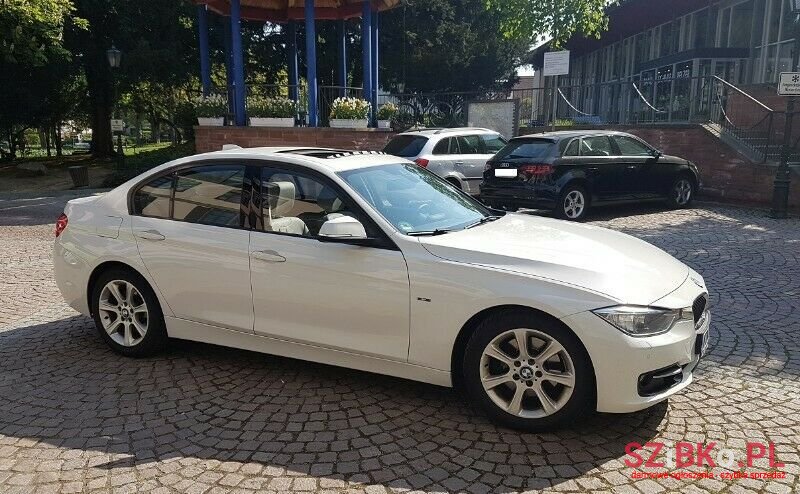 2014' BMW Seria 3 photo #3