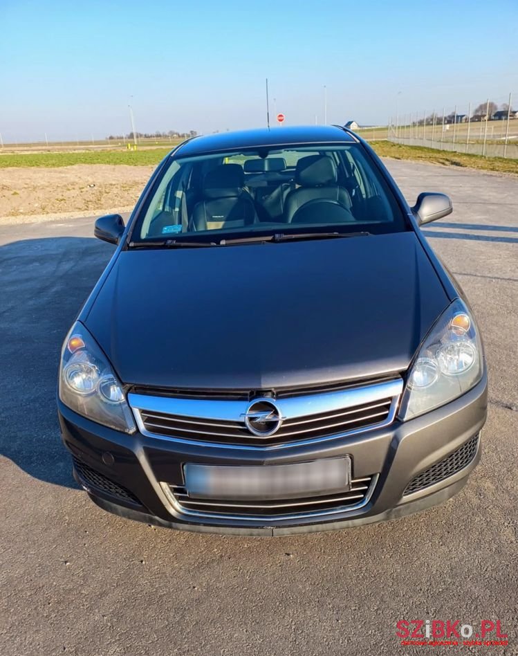 2012' Opel Astra Iii 1.6 photo #4