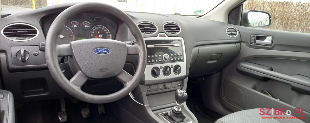 2007' Ford Focus photo #5