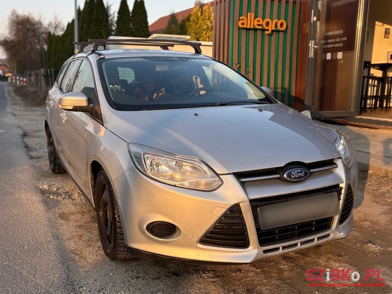 2012' Ford Focus photo #1