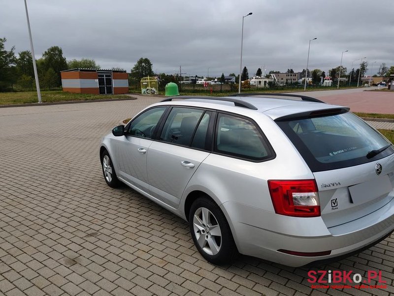 2018' Skoda Octavia 1.6 Tdi Ambition photo #5