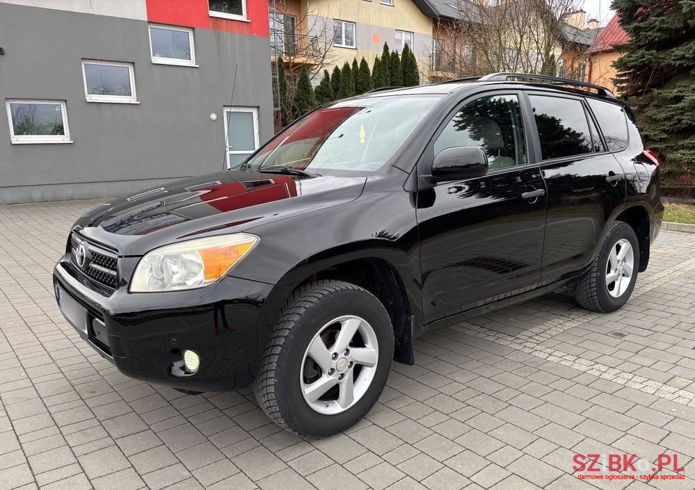 2008' Toyota RAV4 photo #2