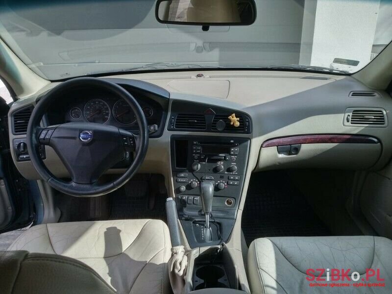 2004' Volvo S60 photo #6