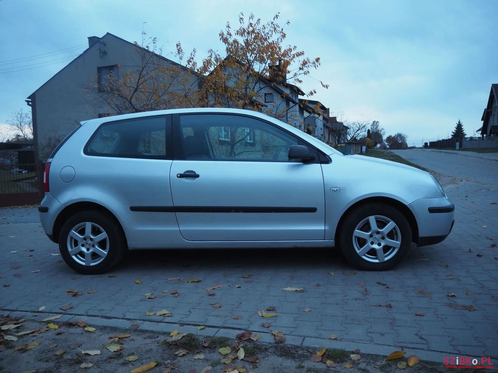 2005' Volkswagen Polo photo #5