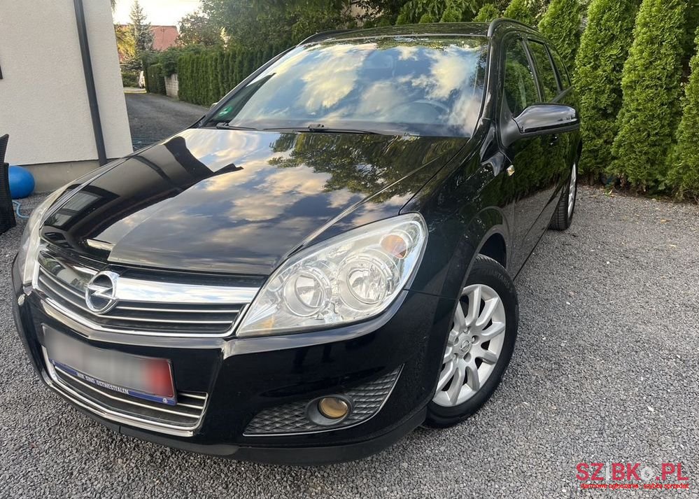 2008' Opel Astra Iii 1.6 Essentia photo #1