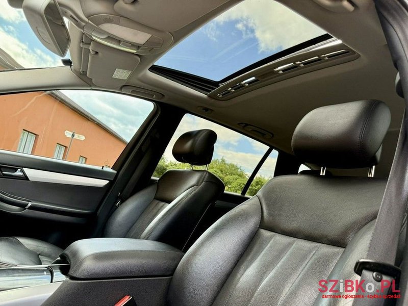 2009' Mercedes-Benz R-Class photo #6