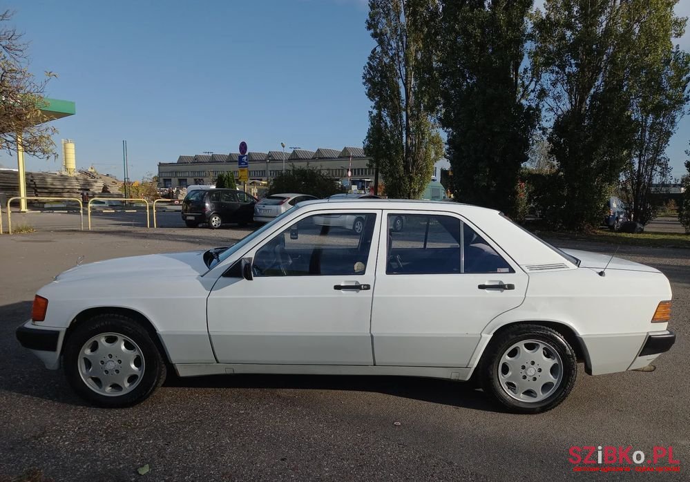 1990' Mercedes-Benz W201 190 photo #5