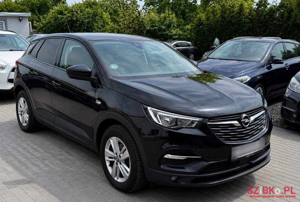 2019' Opel Grandland X 1.5 Cdti Innovation S&S photo #2