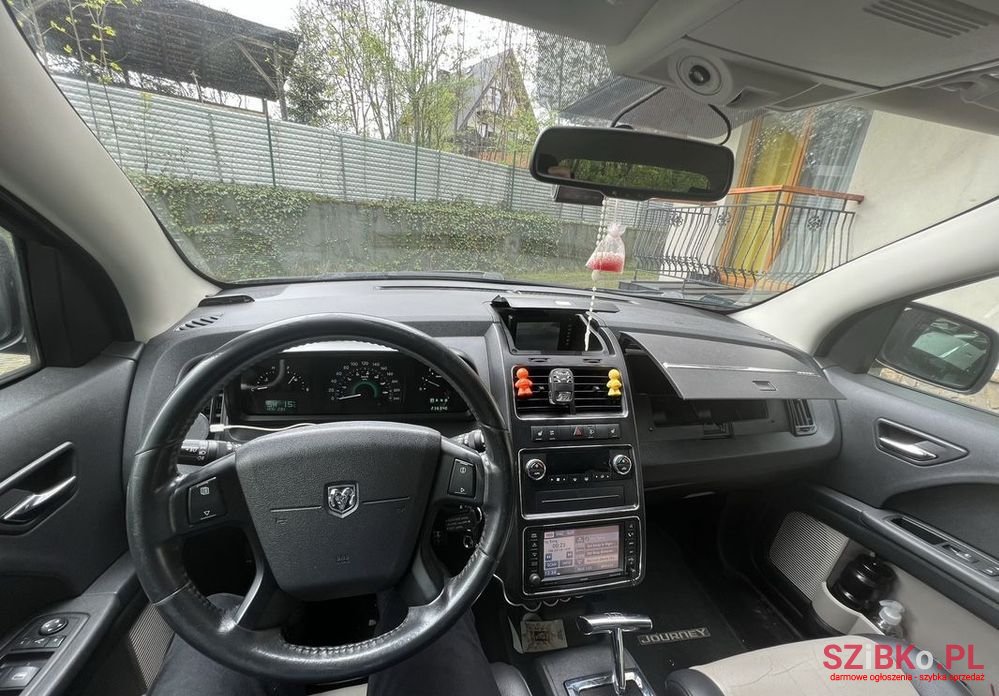 2010' Dodge Journey 2.0 Crd R/T photo #2