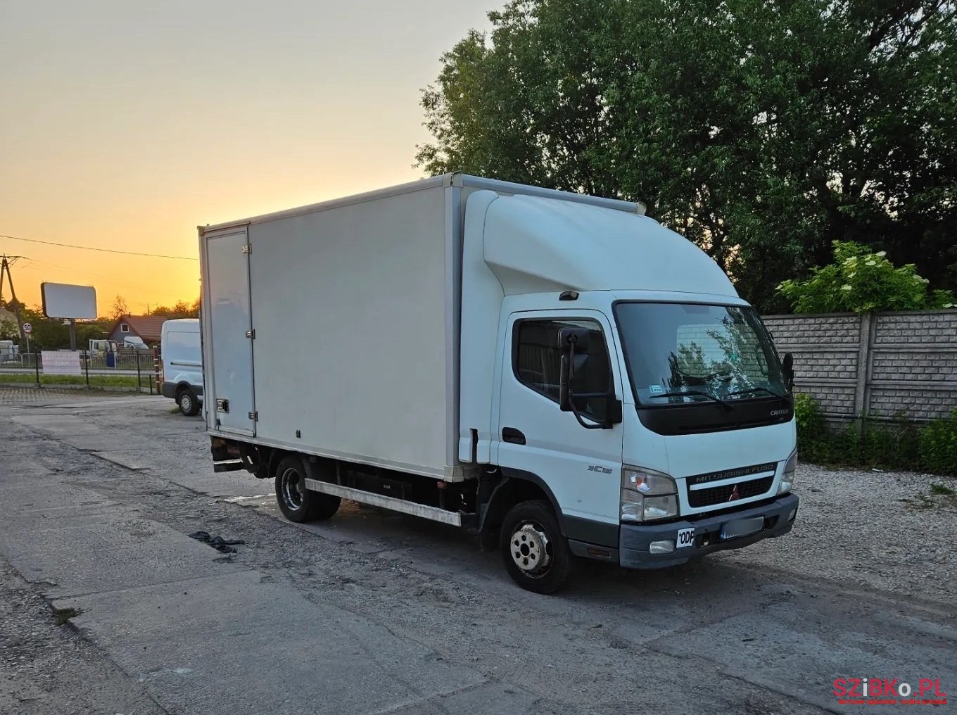 2006' Mitsubishi photo #1