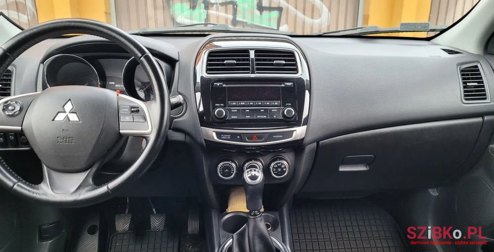 2014' Mitsubishi ASX 1.6 Invite photo #5