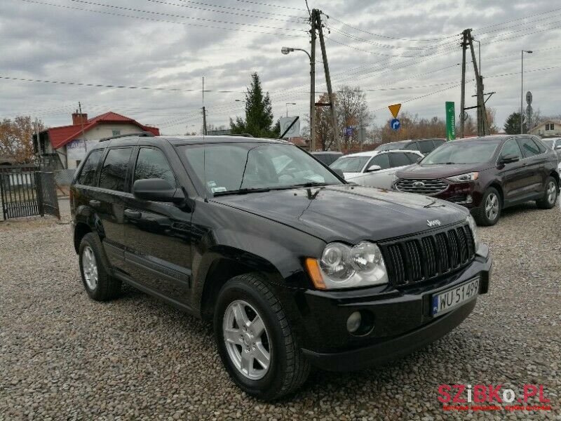 2006' Jeep Grand Cherokee photo #1