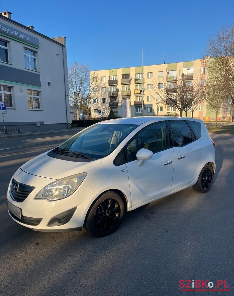 2011' Opel Meriva 1.7 Cdti Edition photo #4