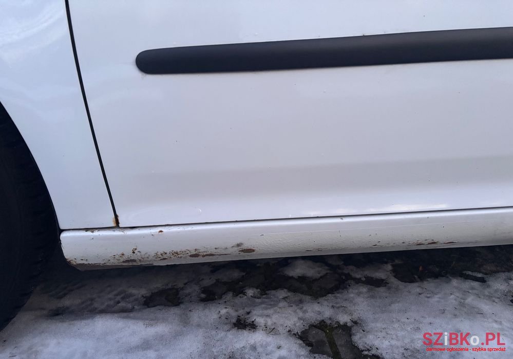 2006' Volkswagen Golf photo #6