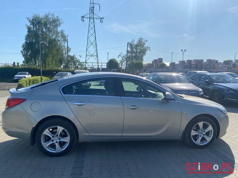 2009' Opel Insignia 2.0 Cdti Edition photo #3