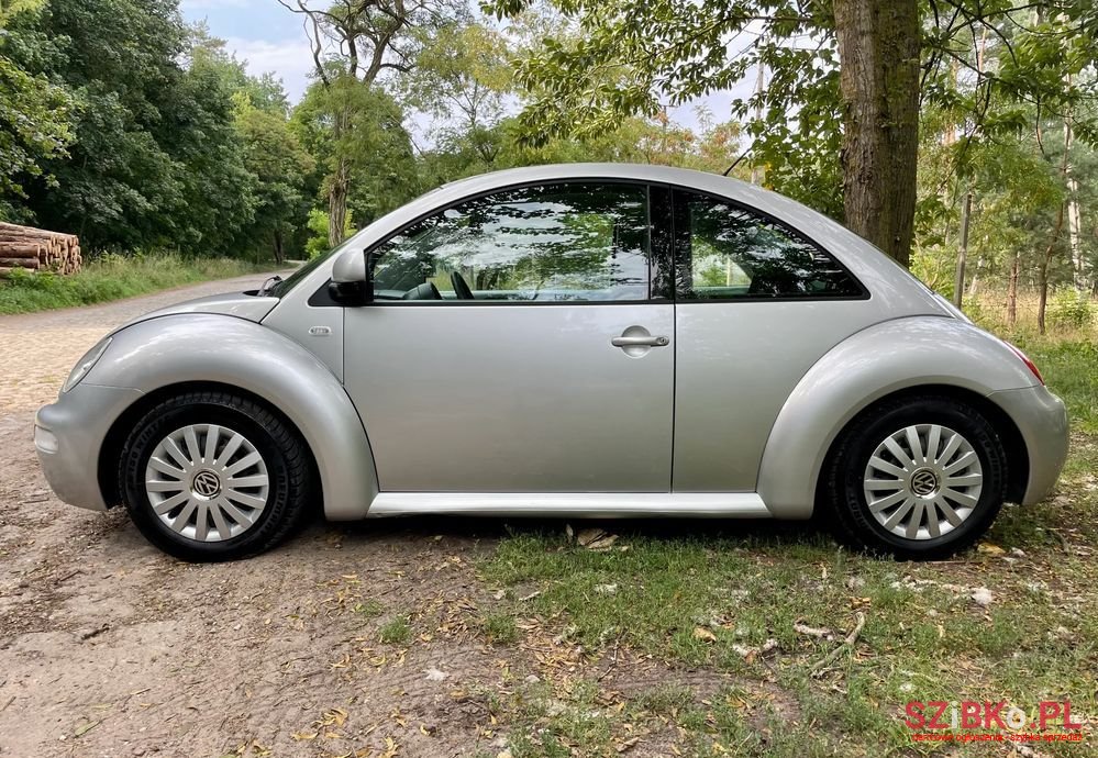 2000' Volkswagen Beetle photo #2