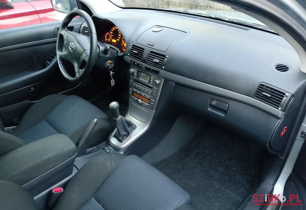 2008' Toyota Avensis 1.8 Vvt-I Combi photo #5